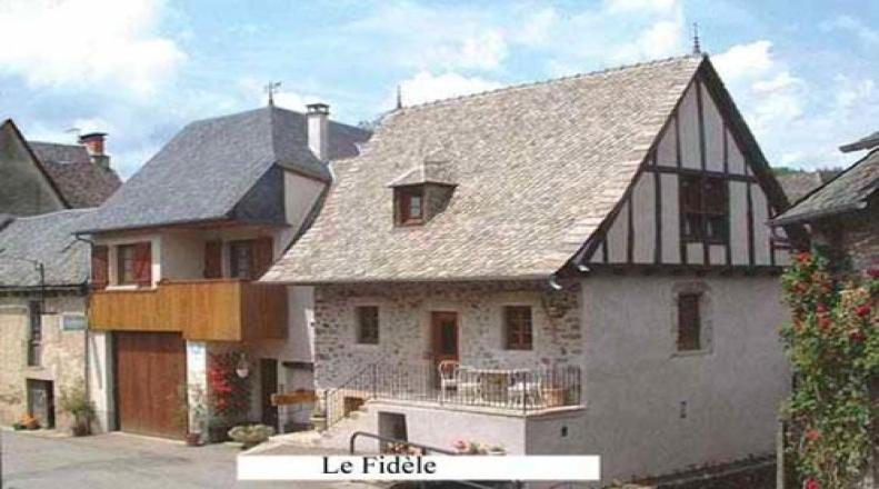 Le Fidele Bed & Breakfast Saint-Chamant Dış mekan fotoğraf